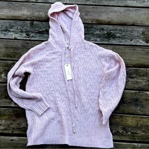 Cute lightweight hoodie. I just never reach for it